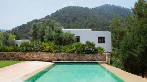 Charming finca with sea view in Portinatx for holiday rentals Charming finca with sea view in Portinatx for holiday rentals